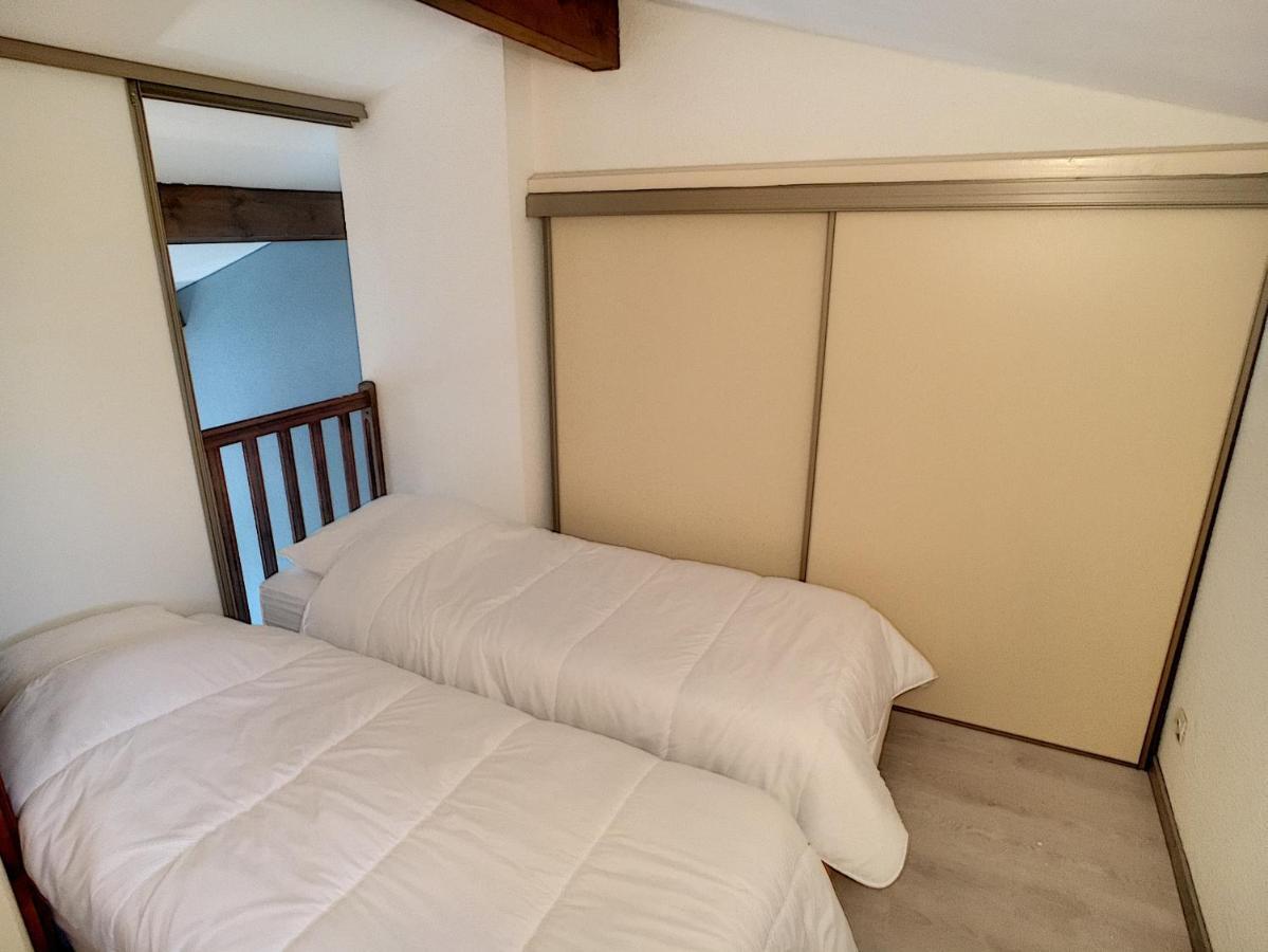 Apartamento Superbe Duplex Aux Saintes Terrasse Plein Sud 3*** Exterior foto